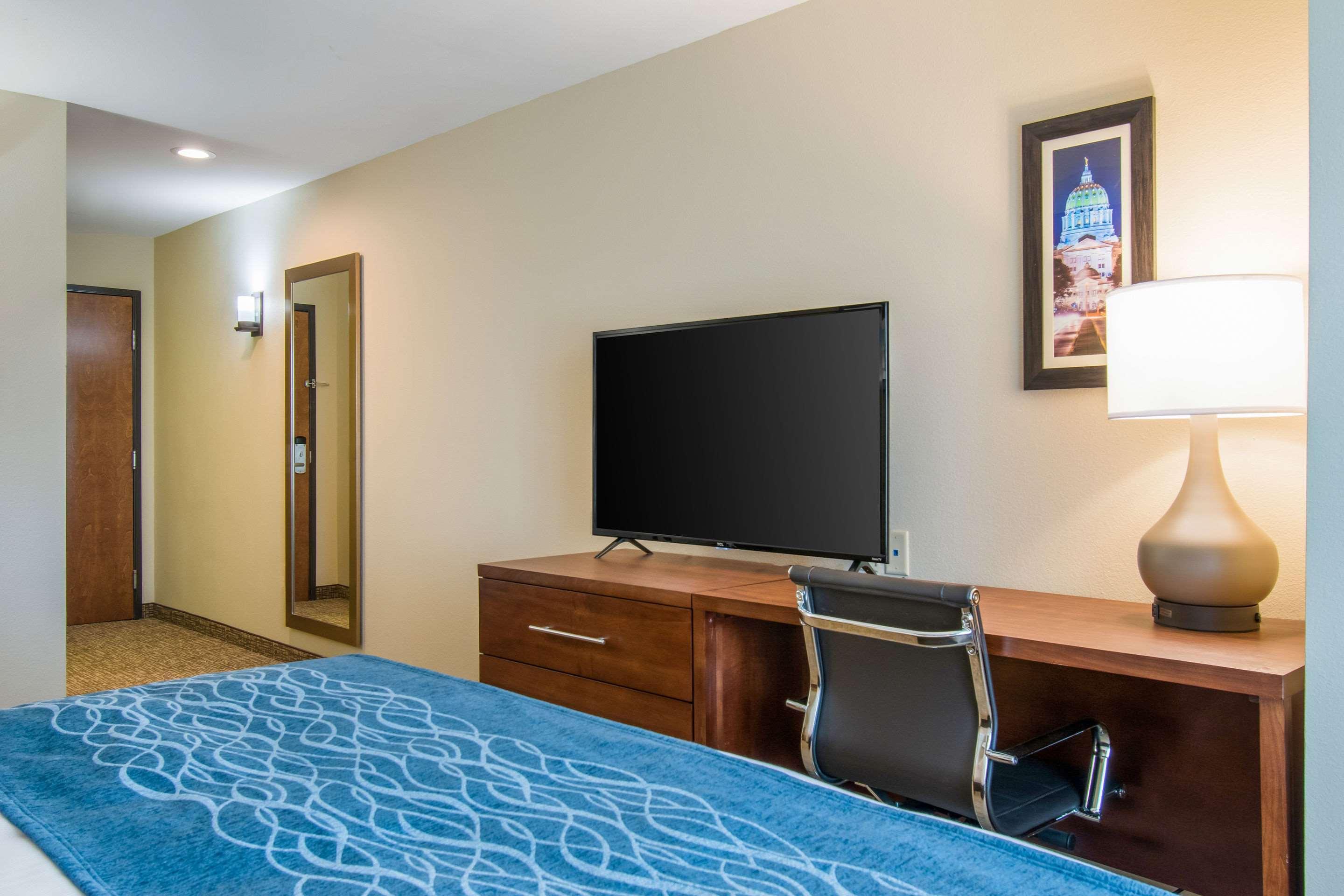 Comfort Inn & Suites Harrisburg - Hershey West מראה חיצוני תמונה